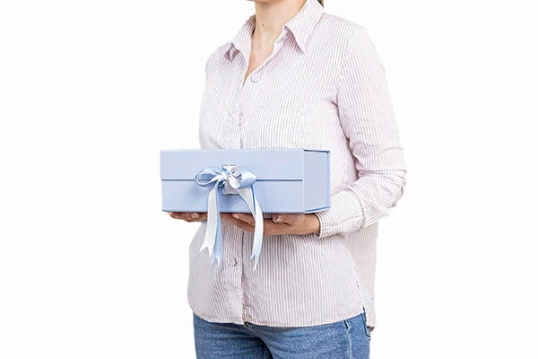 Luxury Rigid Magnetic Closure Gift Box With Dual Ribbons Luxury Rigid Magnetic Closure Gift Box With Dual Ribbons